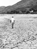 船灣淡水湖在抽乾海水後的景貌，1967年