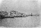 01-02-030|從連卡佛洋行的碼頭西眺維多利亞港海傍,約攝於1868年。(1868)