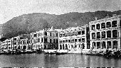 01-02-031|東眺維多利亞港海傍,畢打街位於圖中央,約攝於1868年。(1868)