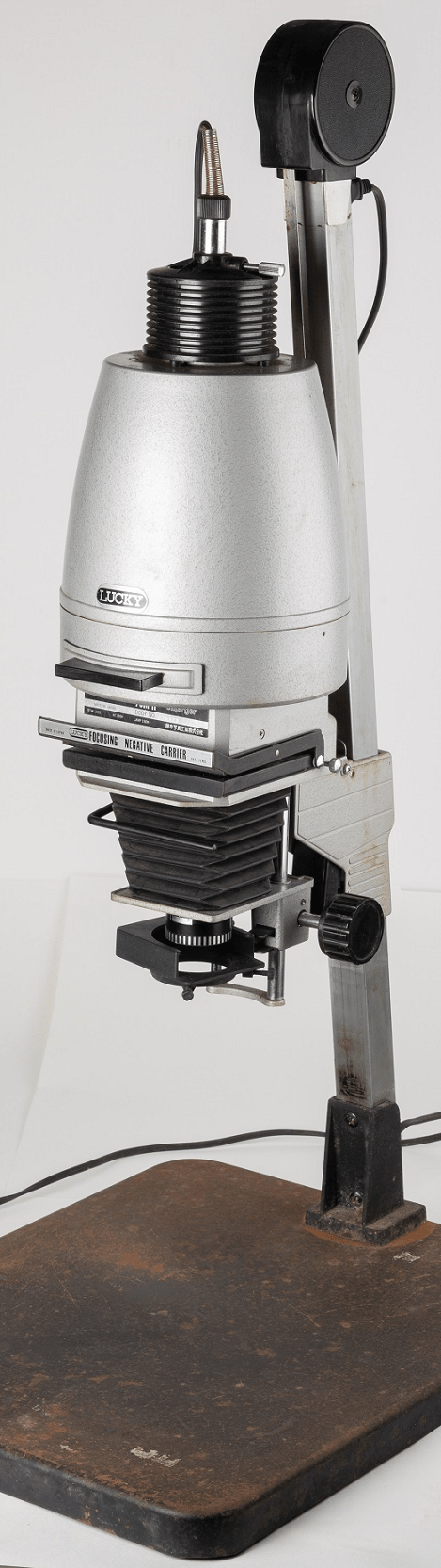 An enlarger for the production of ID card photographs. (c.1970s) Courtesy of the Immigration Department